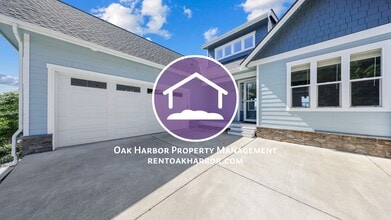 Building Photo - Incredible View Home - 5 Beds 2.5 Baths - Pet Friendly - NAS Whidbey - Island Hospital