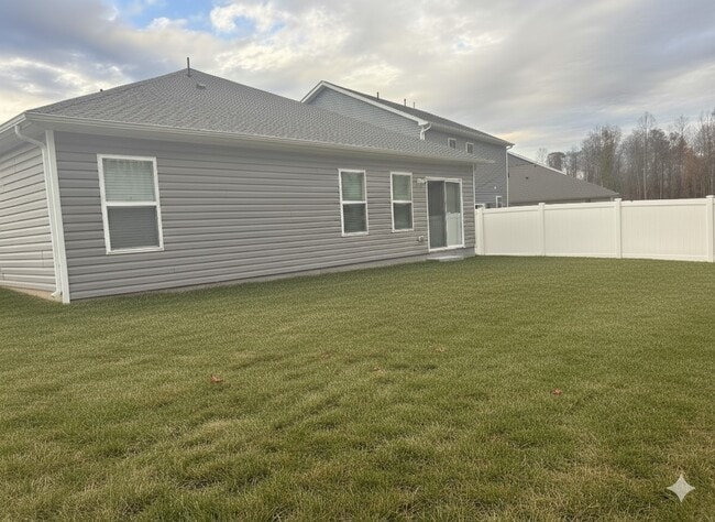 Building Photo - 359 Forest Edge Ave