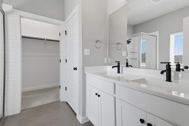 Building Photo - 103 Trailside Ln