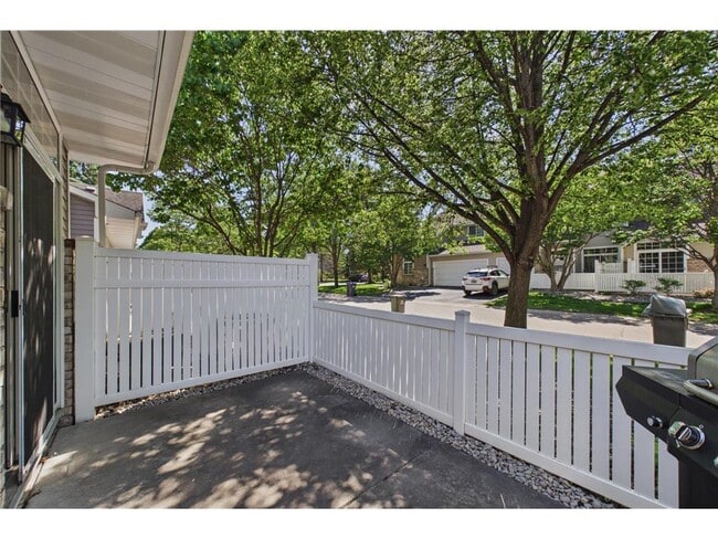 Building Photo - 8434 Kimball Dr