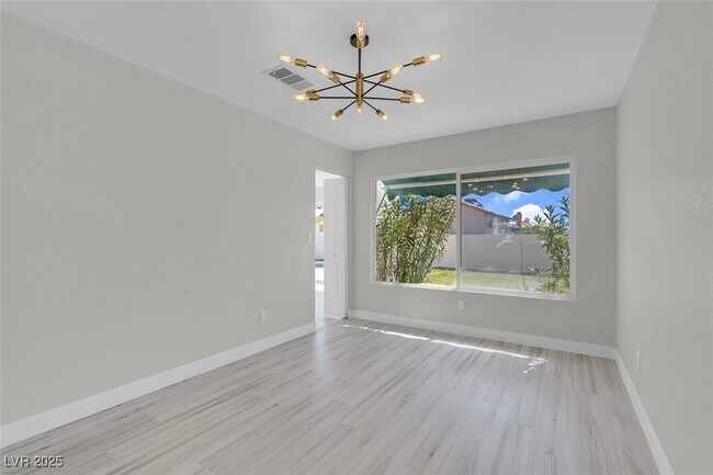 Building Photo - 3604 N Campbell Rd