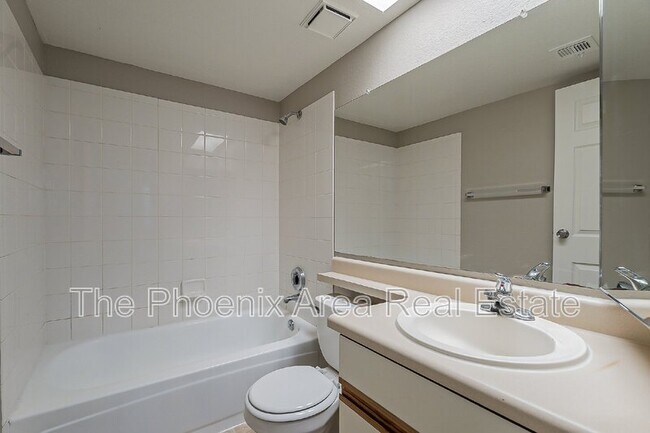 Building Photo - 2855 S Ext Rd