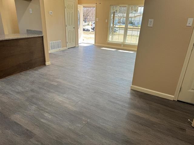 Building Photo - 2705 Blue Ridge Dr