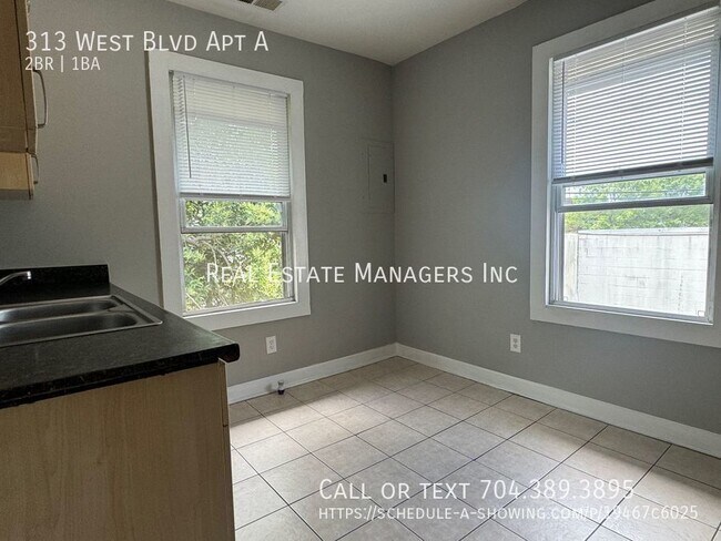 Building Photo - 2 Bedroom 1 Bathroom unit with balcony