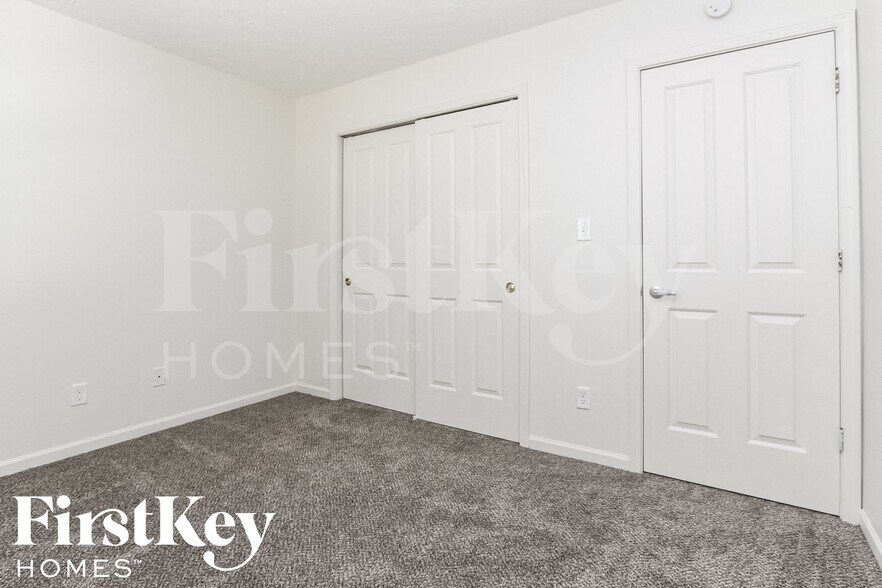 Building Photo - 1573 Winding Creek Trail