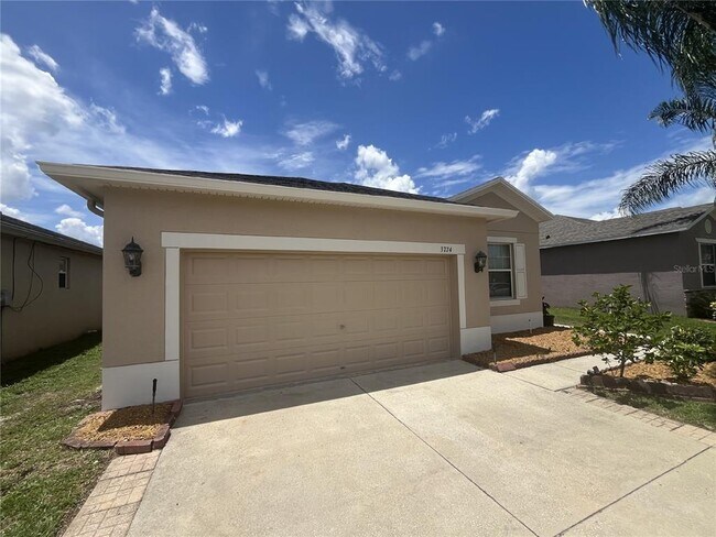 Building Photo - 3774 Hampton Hills Dr