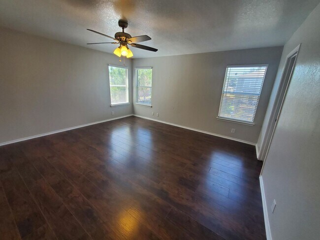 Building Photo - 1411 Ambush Creek