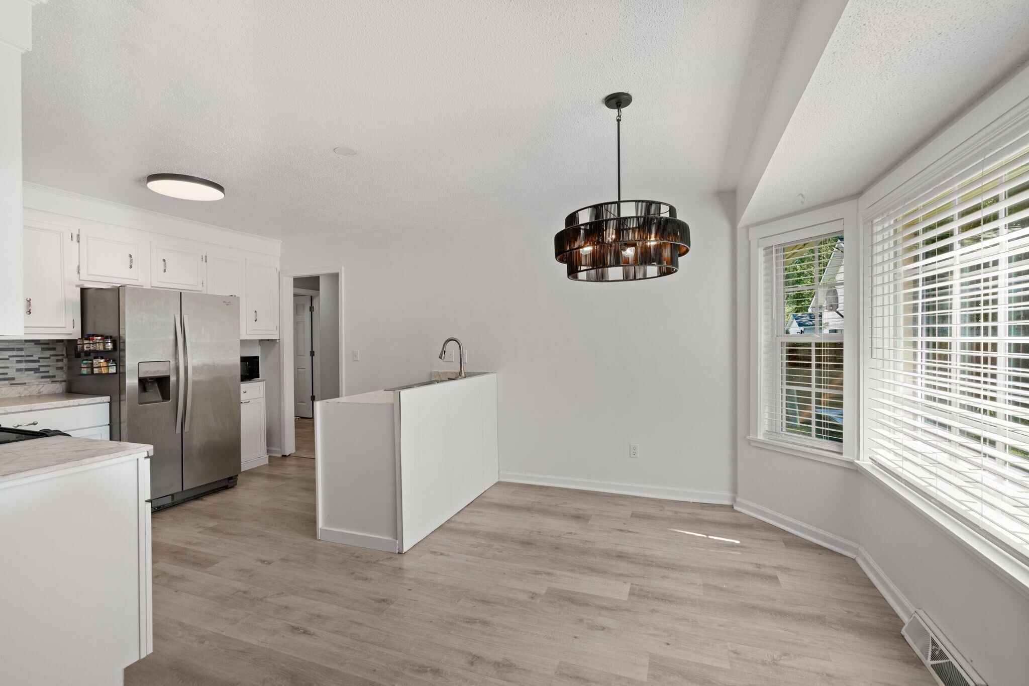 Building Photo - 12 Lighthouse Dr