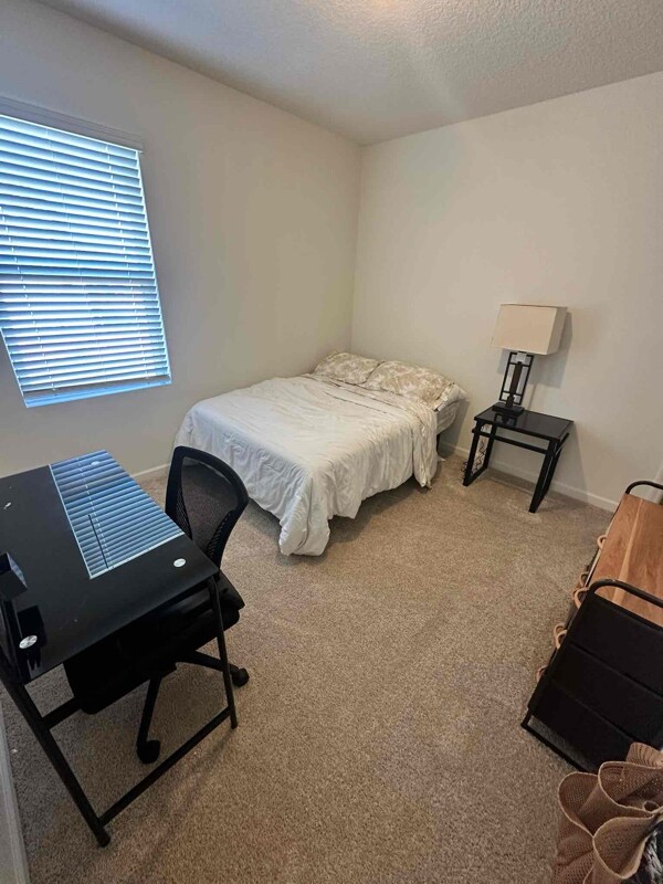 Building Photo - 1468 Schumann Dr