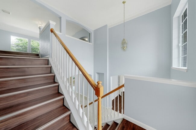 Building Photo - 17610 Forest Haven Trail