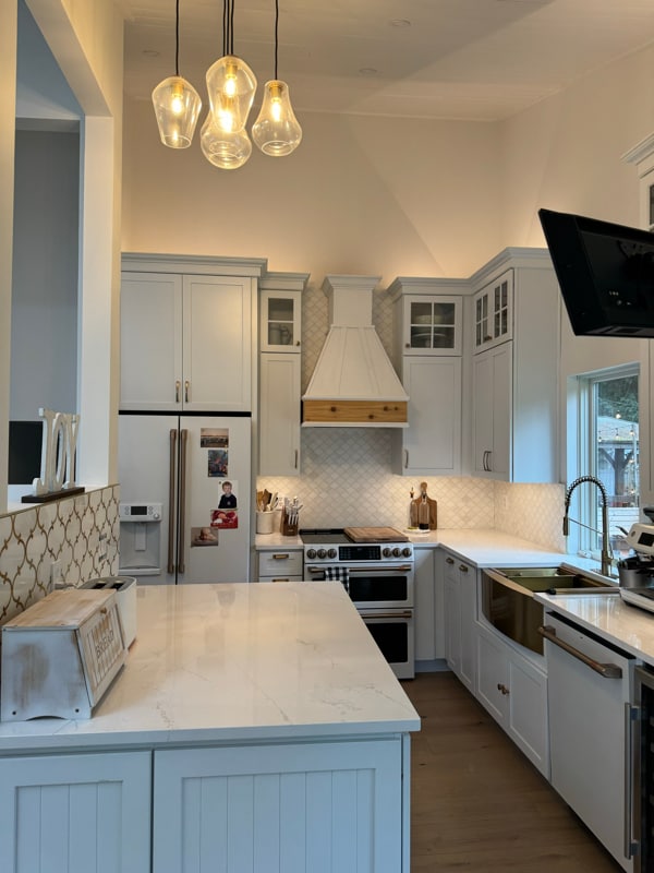 Building Photo - 5610 41st Ave E