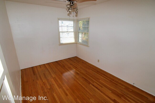 Building Photo - 1218 E 1st St