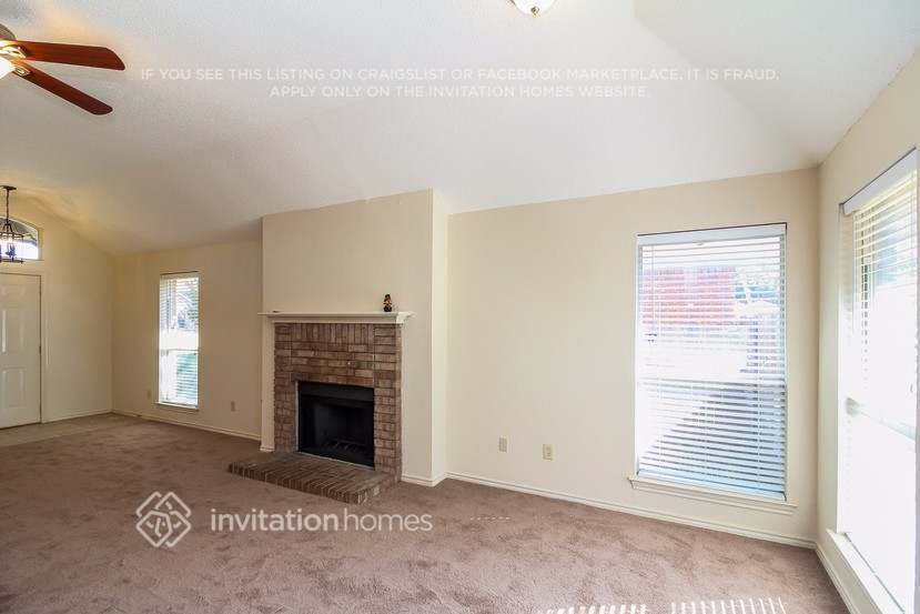 Building Photo - 7614 Maui Ln