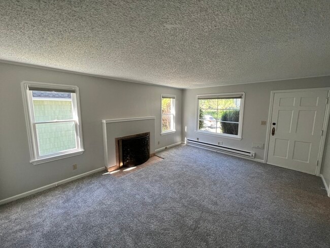 Building Photo - 8056 17th Ave NW