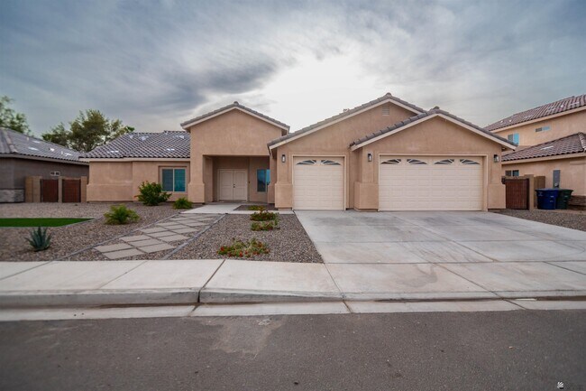 Building Photo - 4442 S Ansel Ave
