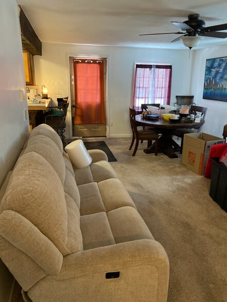 Building Photo - 78 Silver Lake Rd