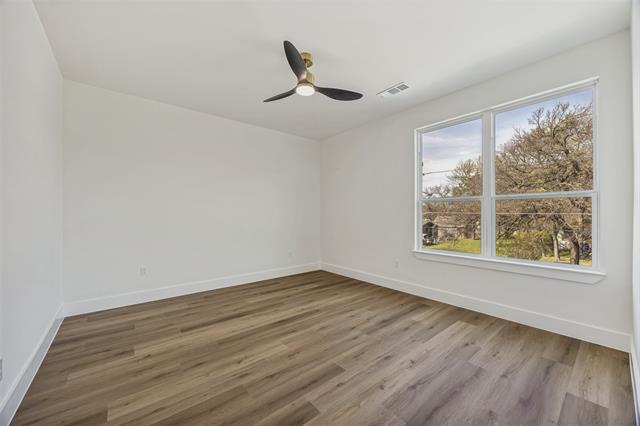 Building Photo - 3910 Harlingen St