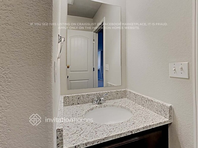 Building Photo - 10976 Quercia Cir