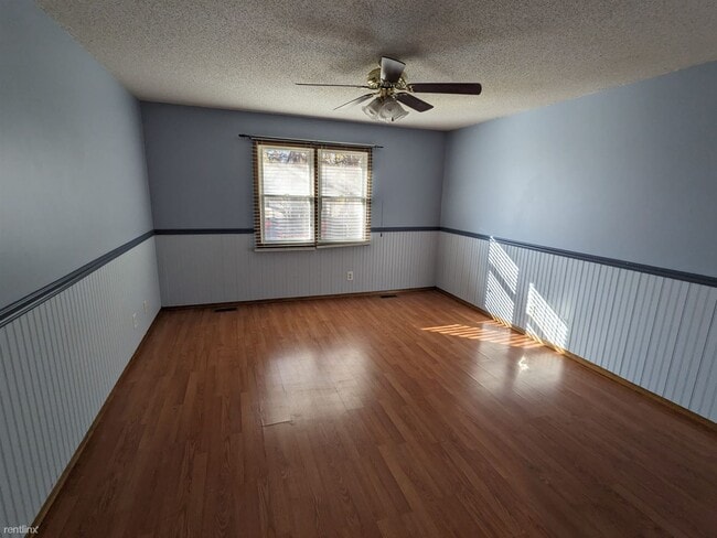 Building Photo - 4 br, 4 bath House - 409 West Concord Road