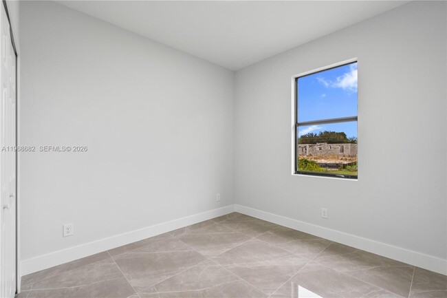 Building Photo - 2804 73rd St W