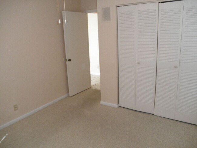 Building Photo - Caldwell Heights In Boca Raton