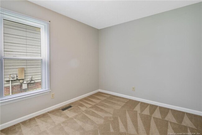 Building Photo - 3970 Loufield Dr