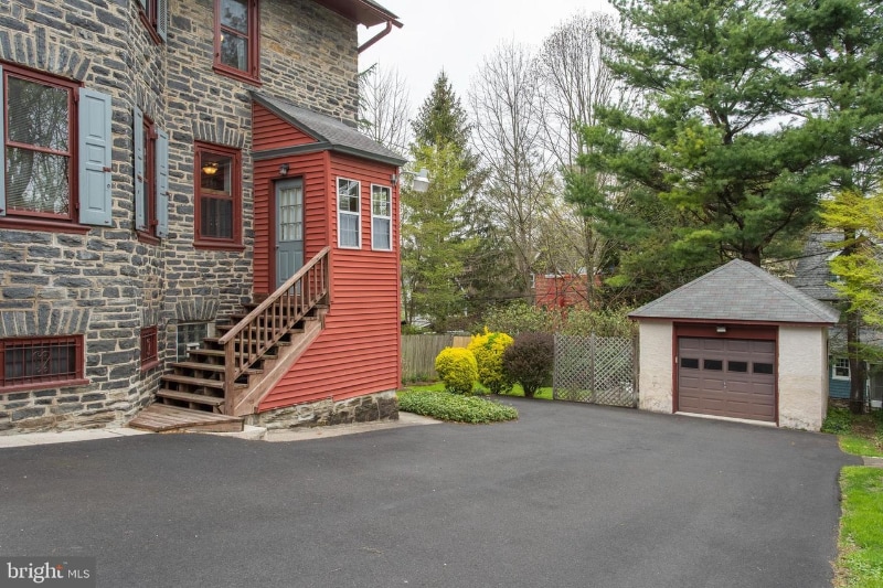 Building Photo - 219 Washington Ln