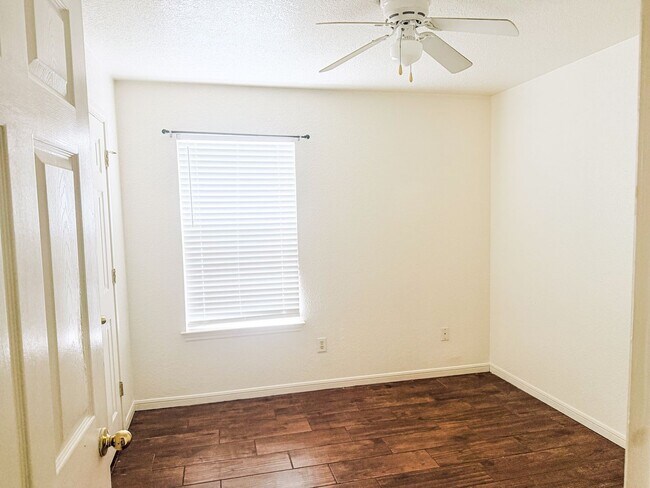 Building Photo - 3109 Denia Ct