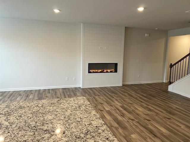 Building Photo - 741 Pt Pl Dr