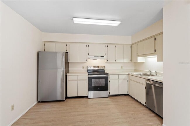 Building Photo - 2481 Fielding Ct