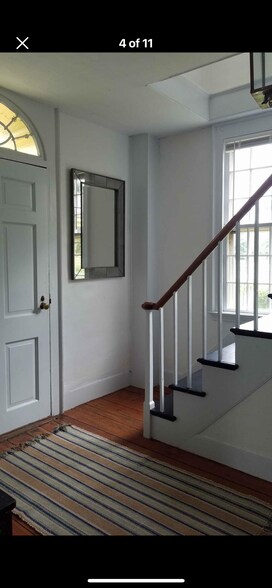 Building Photo - 18 Town House Rd