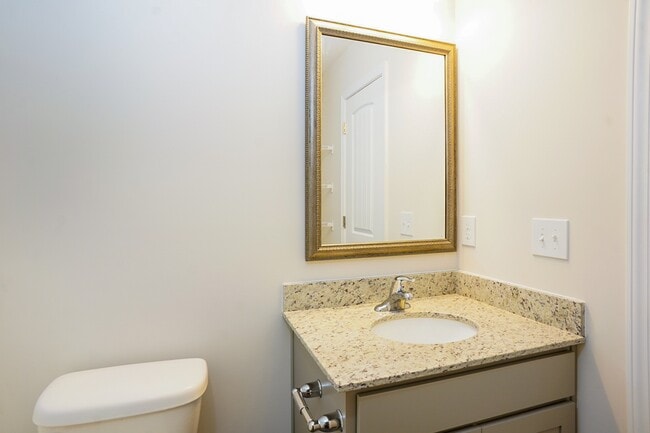 Building Photo - 2076 Catlet Ct