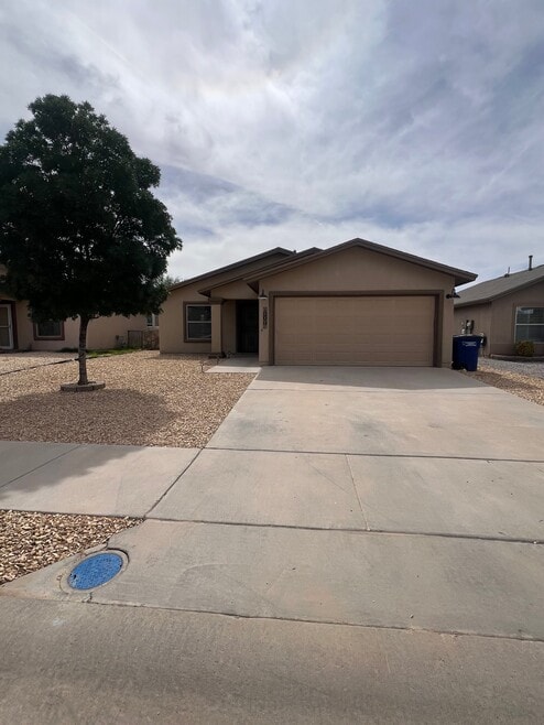 Building Photo - 12037 Copper Mine Ln