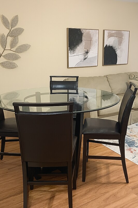 Building Photo - 2221 Mountain Mist Ct