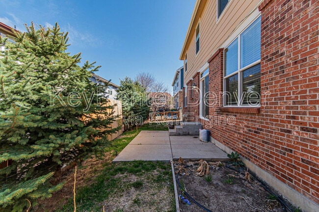 Building Photo - 26006 E Frost Cir