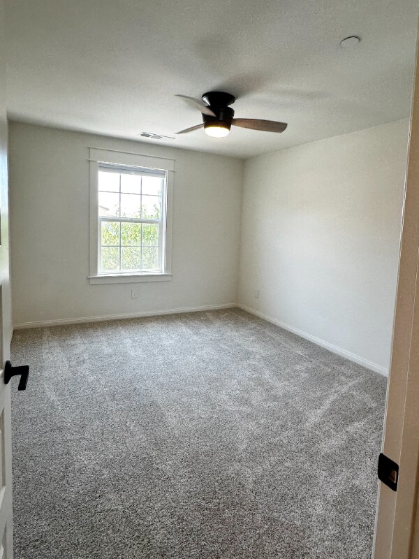 Building Photo - 20850 Barn Rd