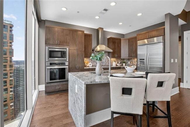 Building Photo - 1065 Peachtree St NE