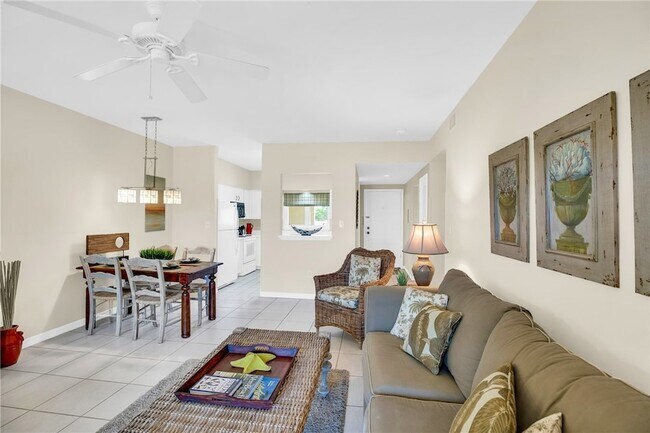 Building Photo - 5040 Harmony Cir