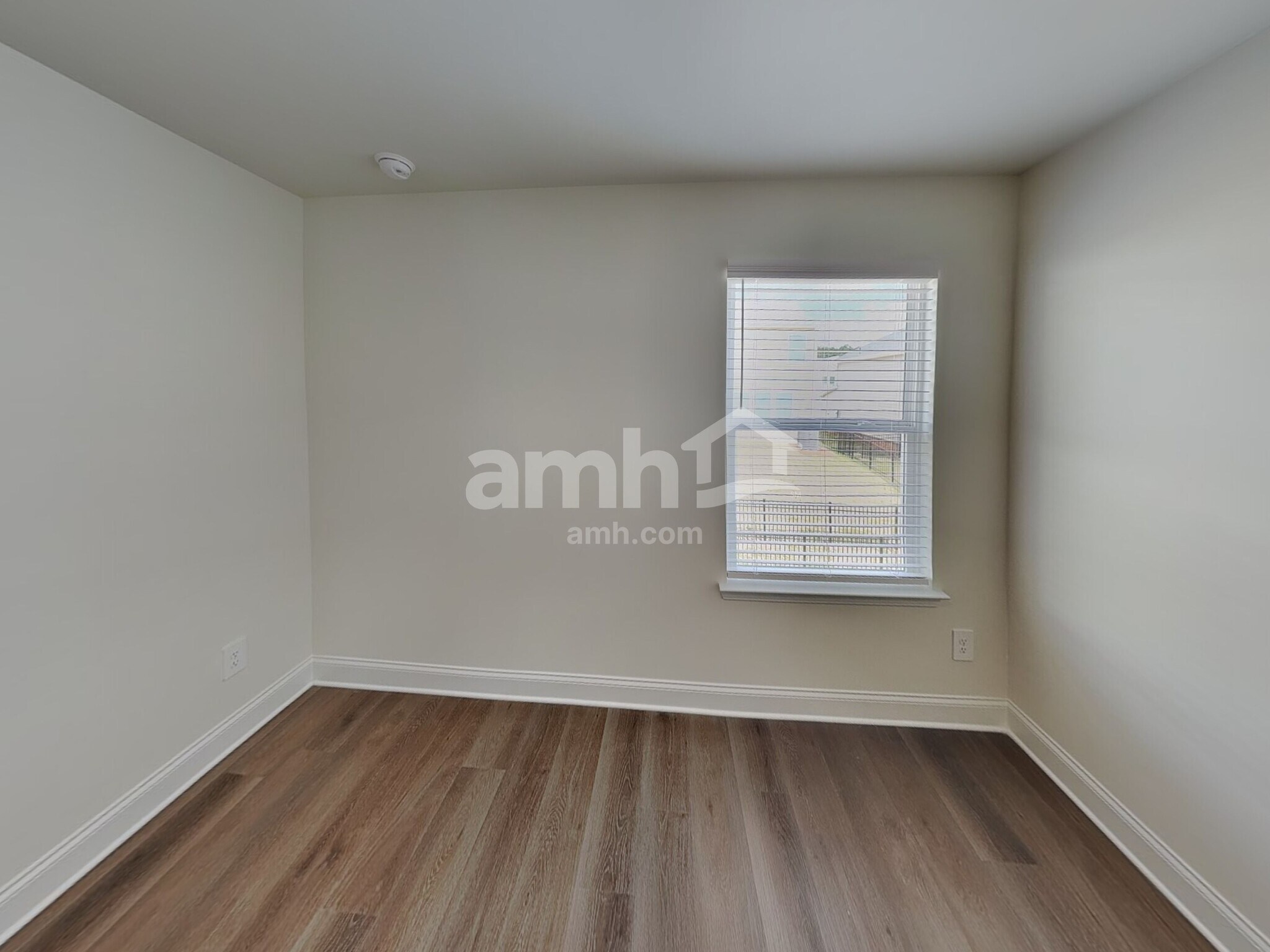 Building Photo - 3622 Creek View Cir