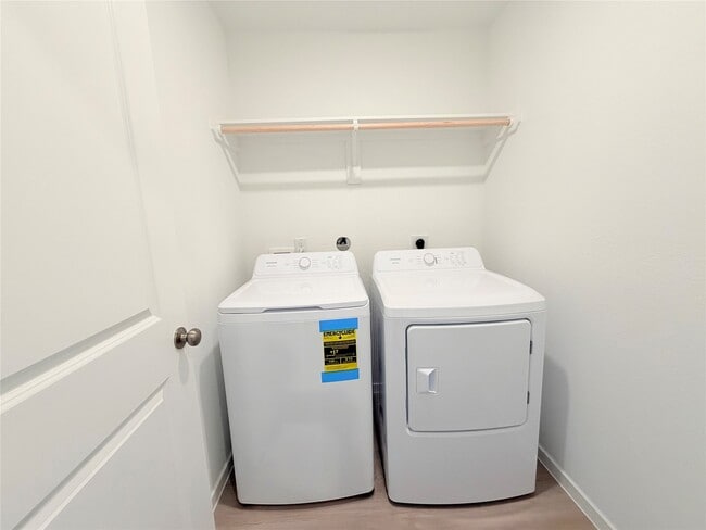 Building Photo - 9311 Speckled Trout Dr