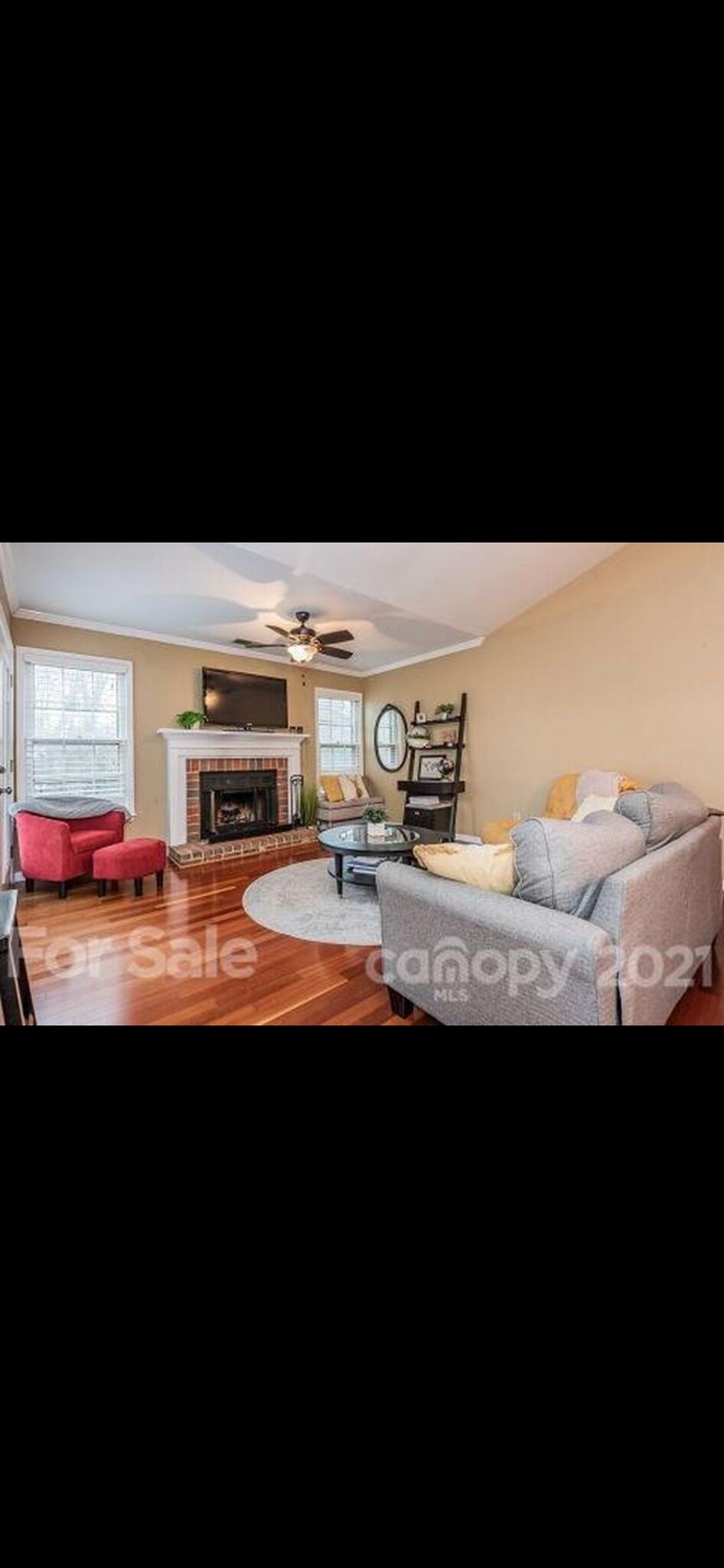 Building Photo - 3300 Selwyn Farms La