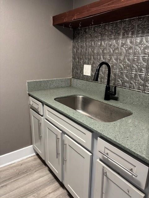 Building Photo - 4127 Dolphin Dr