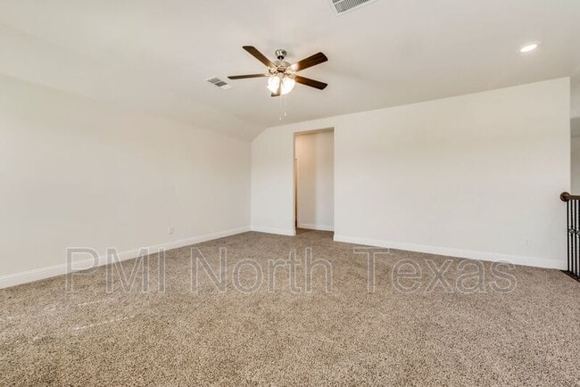 Building Photo - 6013 Wildflower Wy