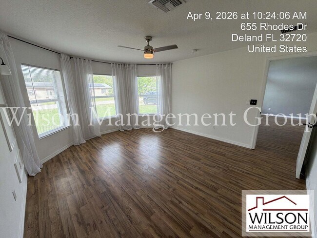 Building Photo - 655 Rhodes Dr