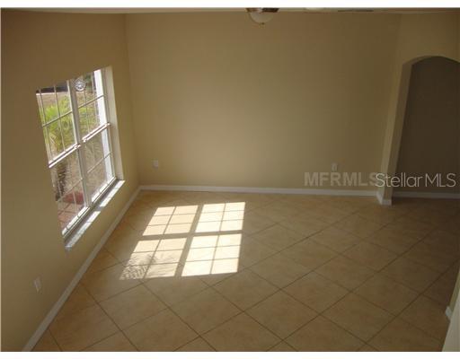 Building Photo - 319 Alegriano Ct