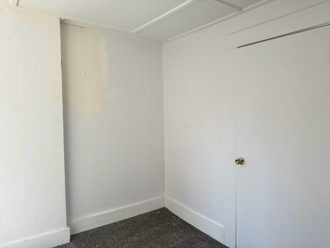 Building Photo - 97 Franklin St