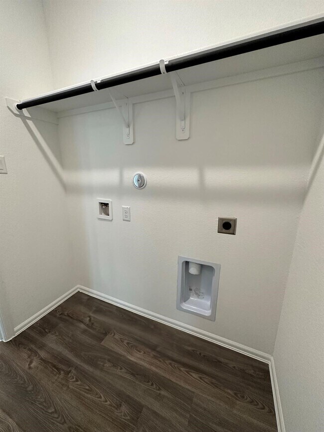 Building Photo - 19815 Paros Is Dr