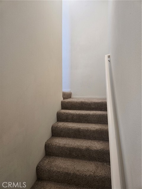 Building Photo - 73 Plateau