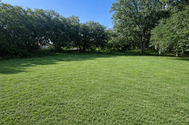 Building Photo - Beautiful 3 bedroom home Sw Lehigh Acres