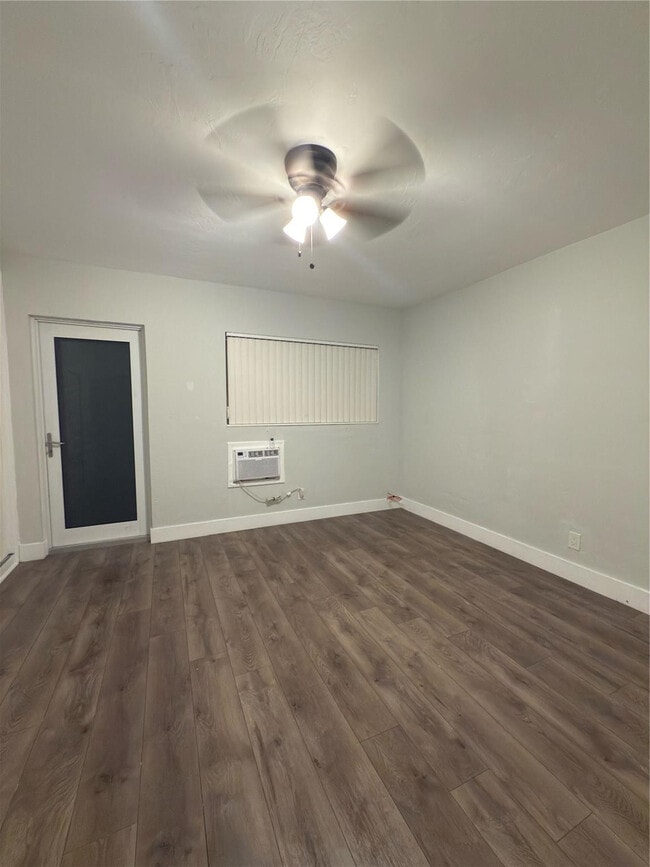 Building Photo - 600 Layne Blvd